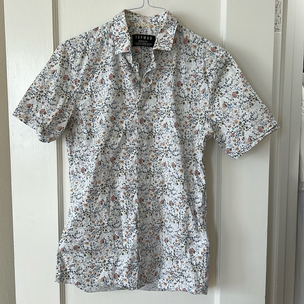 Topman Floral Short Sleeve Button Down Shirt, Size M